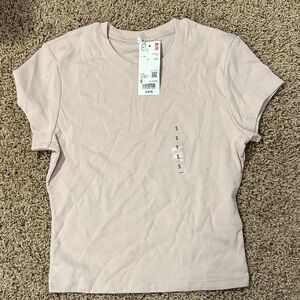 Uniqlo Light Pink Short Sleeve Tee